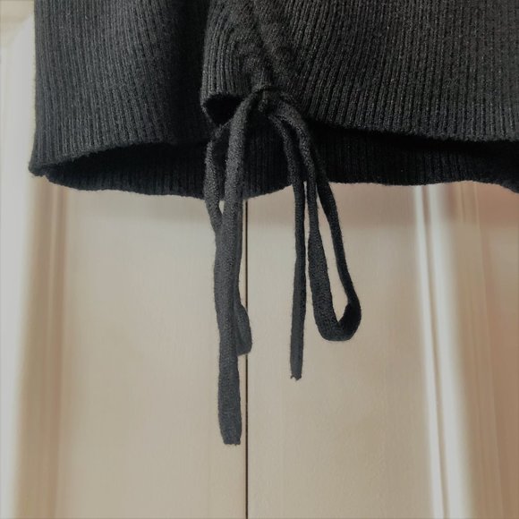 *Brand New with Tags* Ribbed Ruched Adjustable Hem Scoop Neck Sweater XXS - Picture 5 of 16